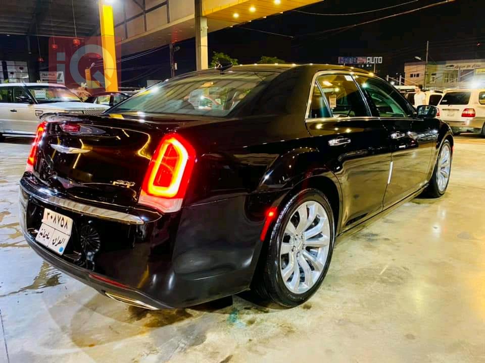 Chrysler 300